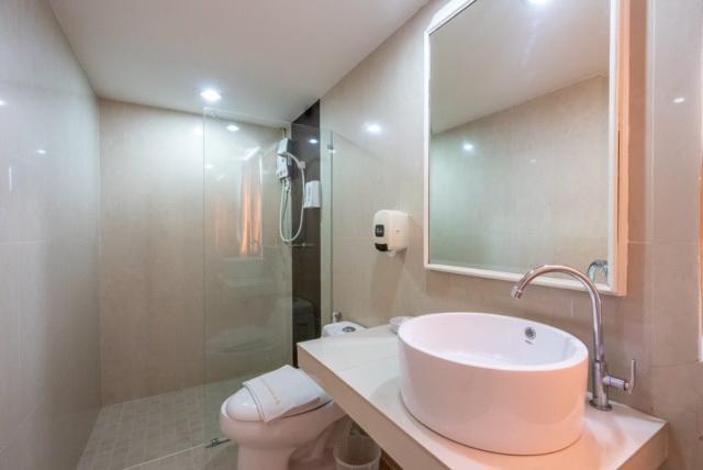 Golden House Service And Apartment Rayong Zewnętrze zdjęcie